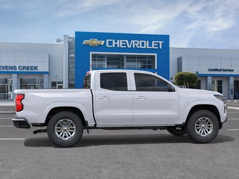 New 2026 Chevrolet Colorado LT RWD image 30
