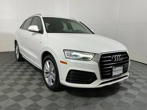 Used 2018 Audi Q3 2.0T Premium w/ Convenience Package FWD image 4