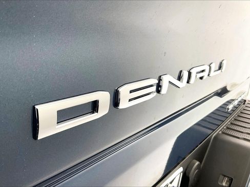 New 2026 GMC Sierra 2500 Denali w/ Denali Reserve Package AWD/4WD image 17