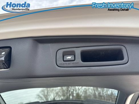 Used 2026 Honda CR-V Sport Touring image 15