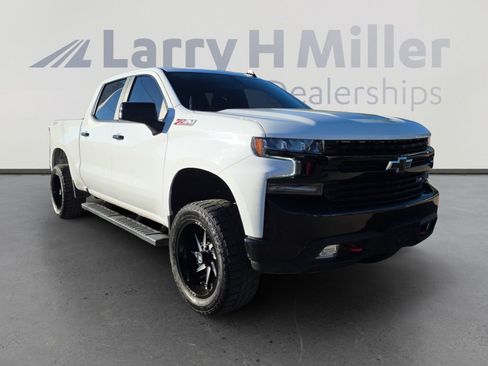 Used 2021 Chevrolet Silverado 1500 LT Trail Boss w/ Convenience Package II image 7