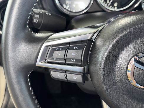 Used 2023 MAZDA MX-5 Miata Grand Touring image 19