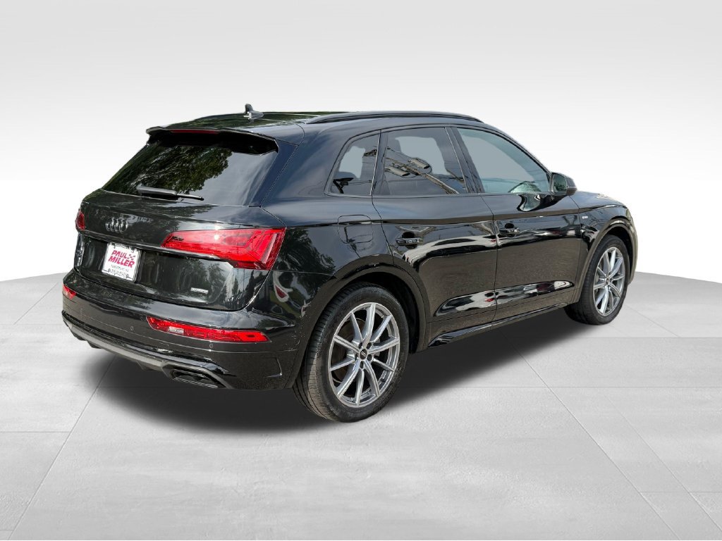 Used 2023 Audi Q5 e Prestige AWD/4WD image 7