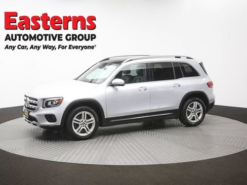 Used 2022 Mercedes-Benz GLB 250 4MATIC w/ Premium Package Lite image 57