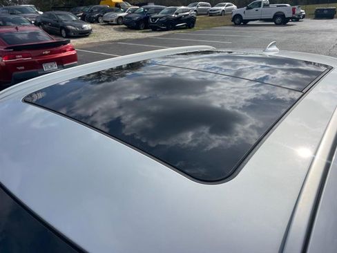 Used 2017 BMW X1 sDrive28i image 4