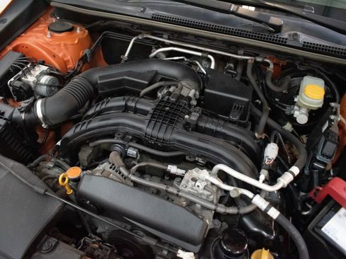 Used 2019 Subaru Crosstrek 2.0i Limited w/ Moonroof Package image 10