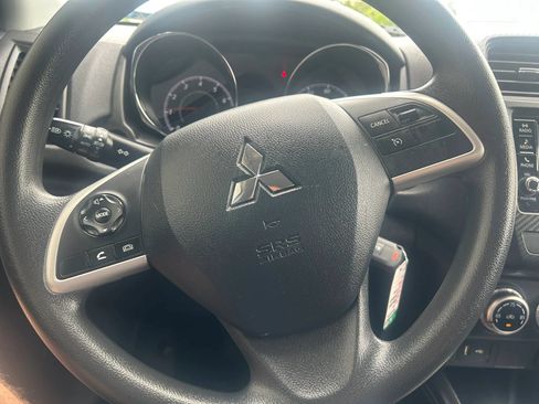Used 2024 Mitsubishi Outlander Sport AWD image 6