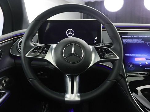 Certified 2023 Mercedes-Benz EQE 350+ SUV image 10