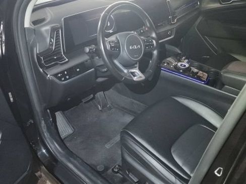 Certified 2025 Kia Sportage SX Prestige AWD/4WD image 7