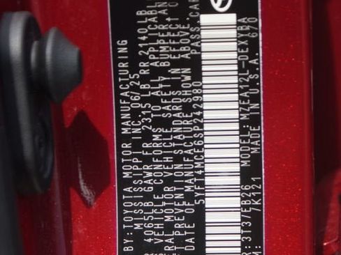 Used 2025 Toyota Corolla XSE FWD image 27