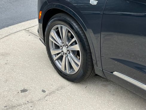 Used 2022 Cadillac XT6 Premium Luxury AWD/4WD image 29