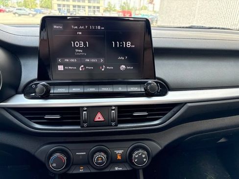 Certified 2024 Kia Forte LXS FWD image 12