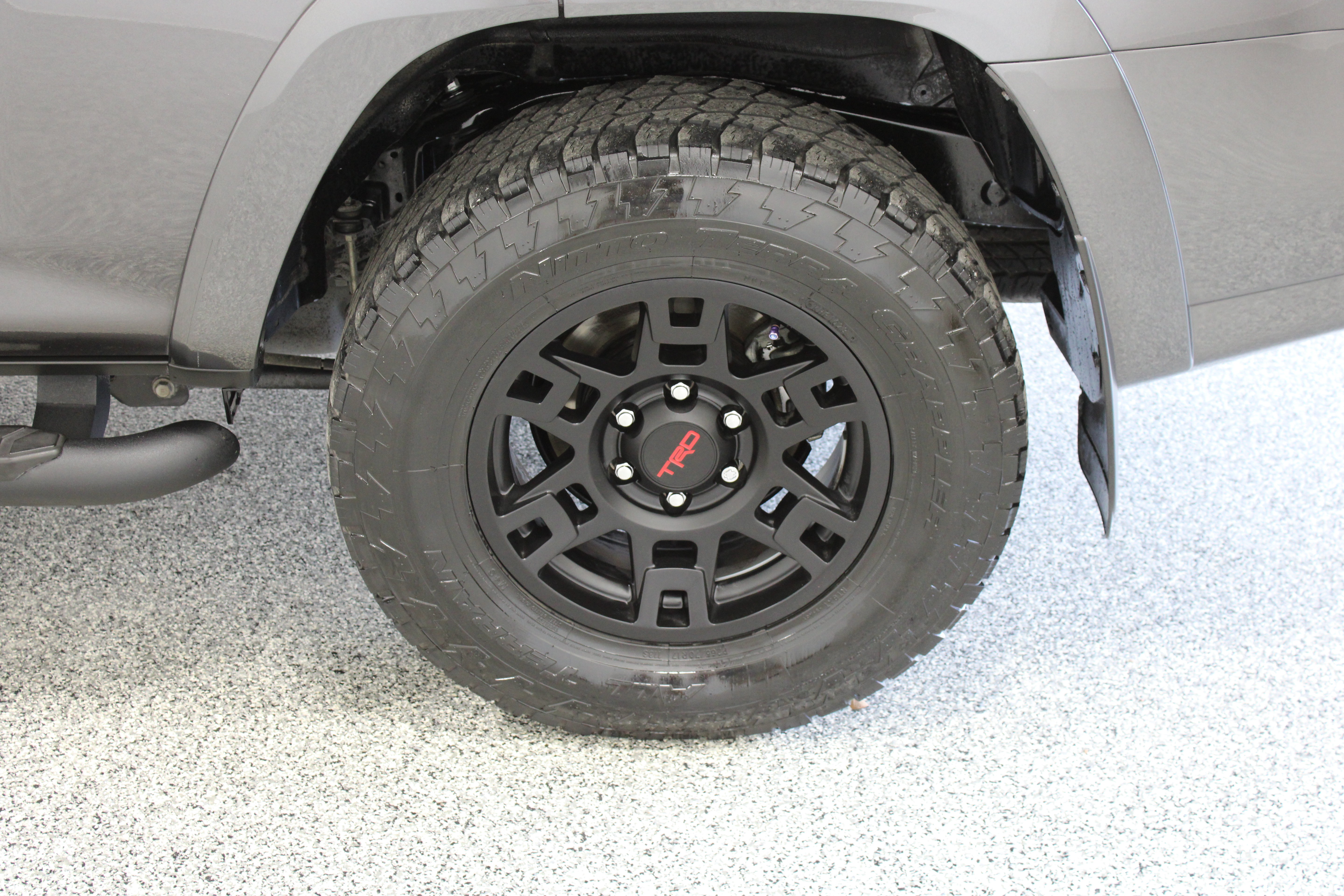 Used 2023 Toyota 4Runner SR5 Premium w/ Moonroof Package RWD image 10