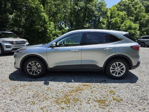 Used 2021 Ford Escape SE FWD image 5
