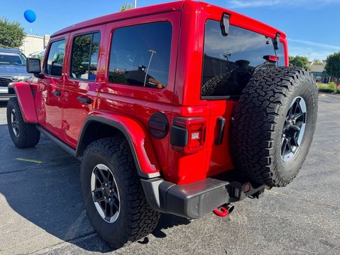 Used 2021 Jeep Wrangler Unlimited Rubicon AWD/4WD image 3