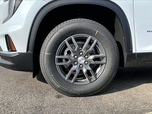 New 2026 GMC Acadia Elevation FWD image 12