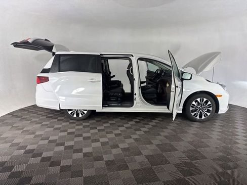 Used 2026 Honda Odyssey Elite image 20