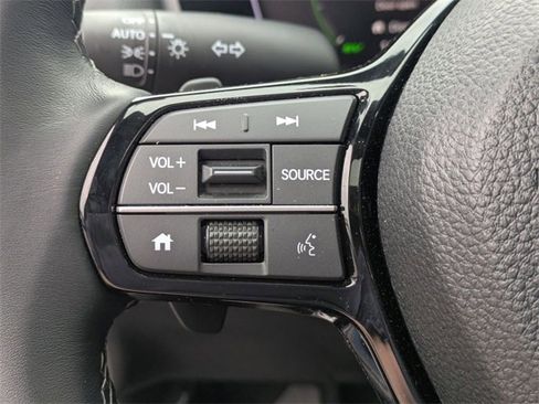 Used 2025 Honda Civic Sport image 14