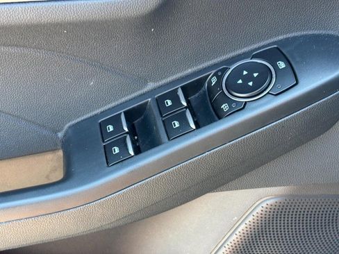 Used 2023 Ford Escape Platinum image 17