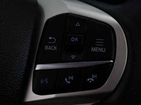 Used 2023 Ford Explorer XLT w/ Equipment Group 202A AWD/4WD image 33