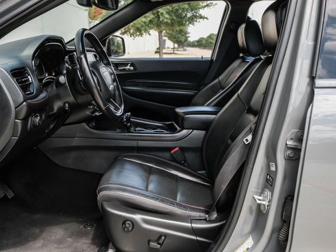 Used 2022 Dodge Durango R/T RWD image 4