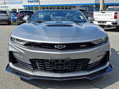 Used 2024 Chevrolet Camaro SS RWD image 2