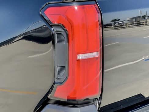 Certified 2024 Toyota Tacoma SR RWD image 25