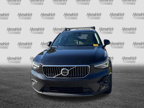Used 2023 Volvo XC40 B5 Plus w/ Protection Package Premier image 7