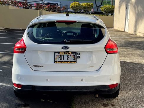 Used 2018 Ford Focus SEL FWD image 5