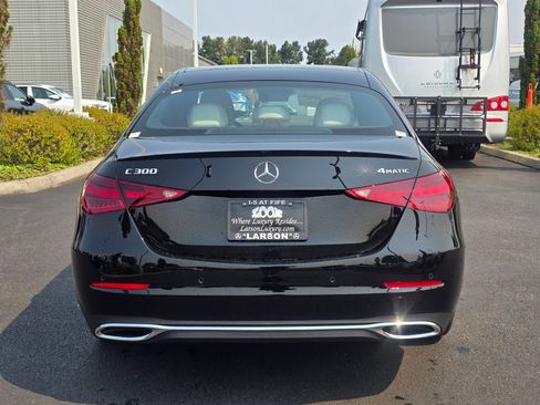 New 2026 Mercedes-Benz C 300 4MATIC Sedan image 5