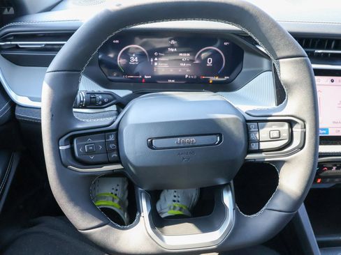 New 2026 Jeep Cherokee Laredo AWD/4WD image 26