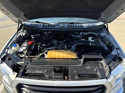 Used 2015 Ford F150 XLT w/ Equipment Group 302A Luxury RWD image 12