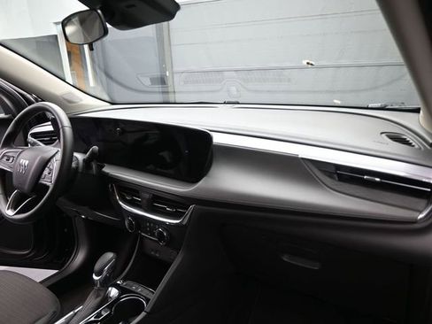 Used 2025 Buick Encore GX Preferred image 27
