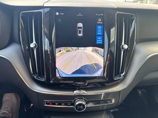 Certified 2024 Volvo XC60 B5 Core w/ Protection Package Premier AWD/4WD image 26