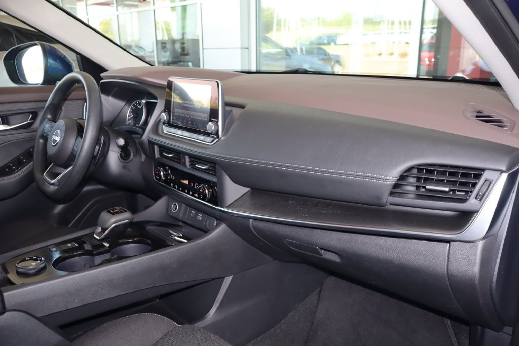 Used 2023 Nissan Rogue SV AWD/4WD image 44