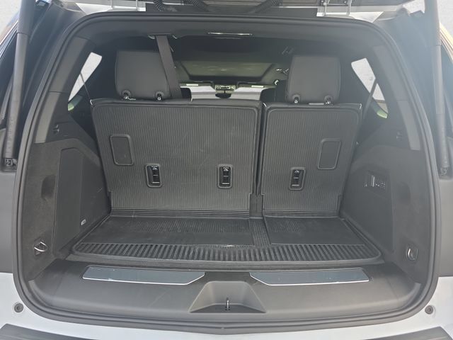 Certified 2026 Cadillac Escalade Sport w/ LPO, Floor Liner Package AWD/4WD image 13