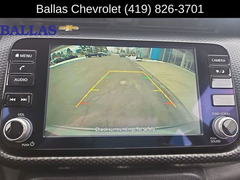 Used 2024 Nissan Kicks SV image 14