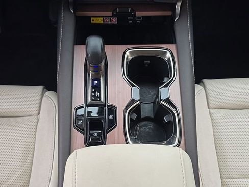 Used 2023 Lexus RX 350 w/ Cold Area Package image 26