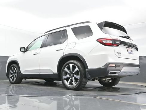 Certified 2023 Honda Pilot Elite image 23