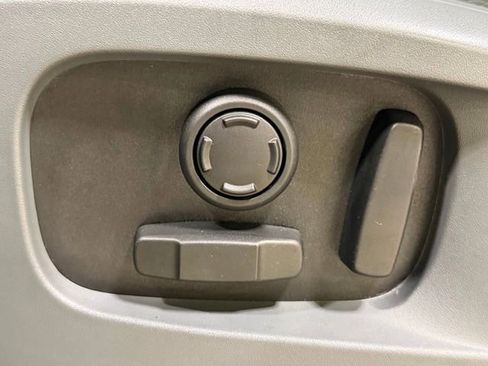 Used 2022 Land Rover Defender 110 X-Dynamic SE image 45