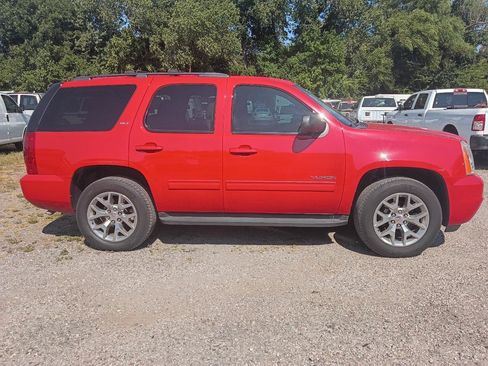 Used 2013 GMC Yukon SLT w/ Suspension Package, Autoride AWD/4WD image 4