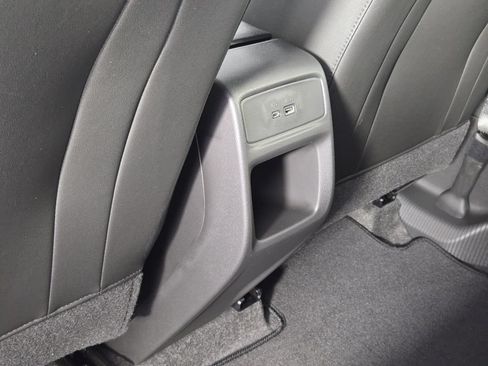 New 2026 Chevrolet Trax LT FWD image 33