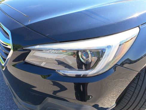 Used 2019 Subaru Outback 3.6R Limited w/ Popular Package #2 AWD/4WD image 28