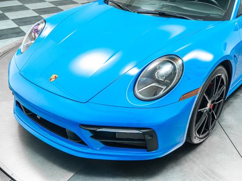 Used 2023 Porsche 911 Carrera 4S AWD/4WD image 33