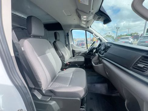 Used 2024 Ford Transit 250 Low Roof AWD image 28