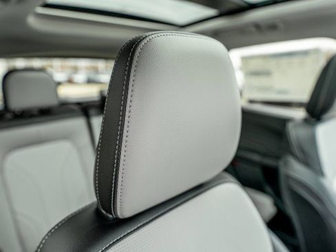 New 2026 Ford Escape Platinum w/ Premium Technology Package image 40