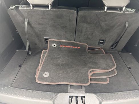 Used 2022 Ford Explorer ST-Line image 9