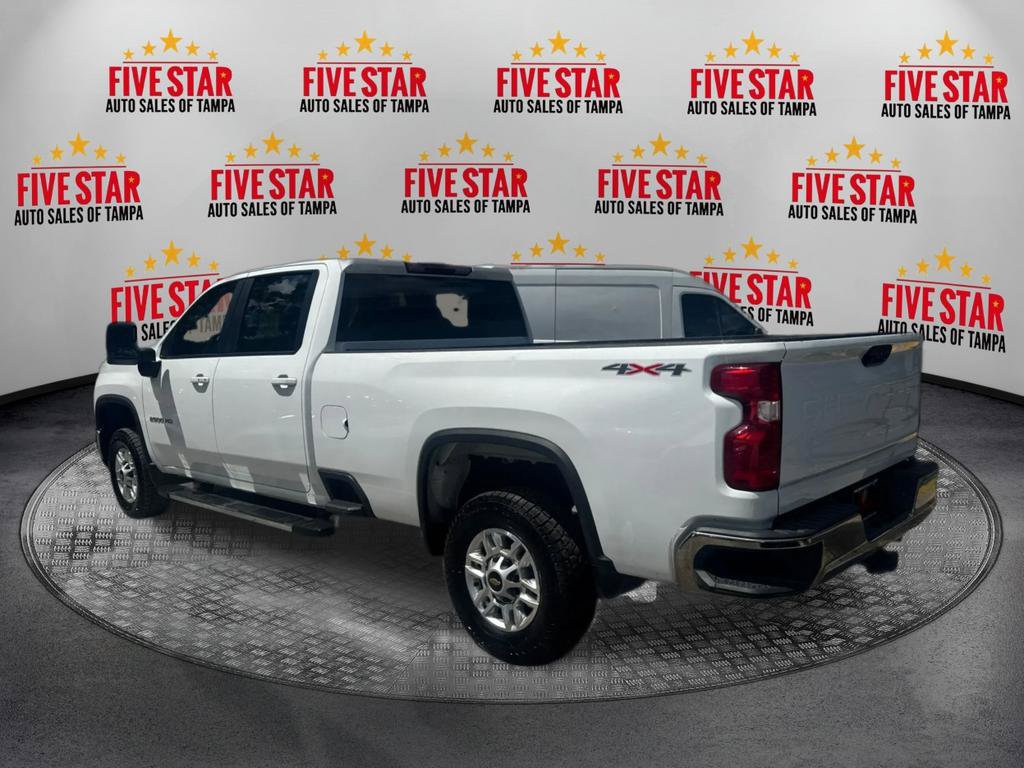 Used 2025 Chevrolet Silverado 2500 LT w/ Convenience Package AWD/4WD image 5