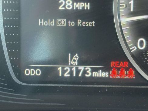 Used 2025 Lexus ES 350 w/ Premium Package FWD image 30