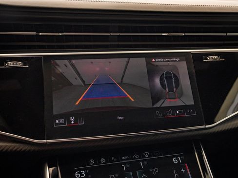 Certified 2024 Audi RS Q8 image 38